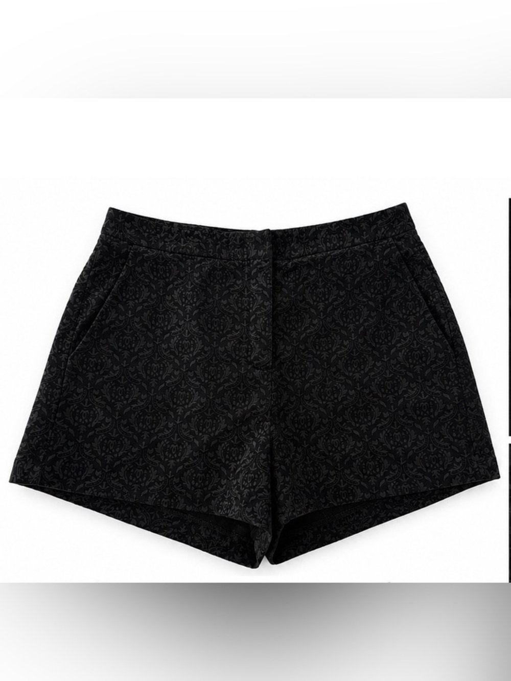 Forever 21 Black Jacquard High-Waist Dressy Shorts Size Small